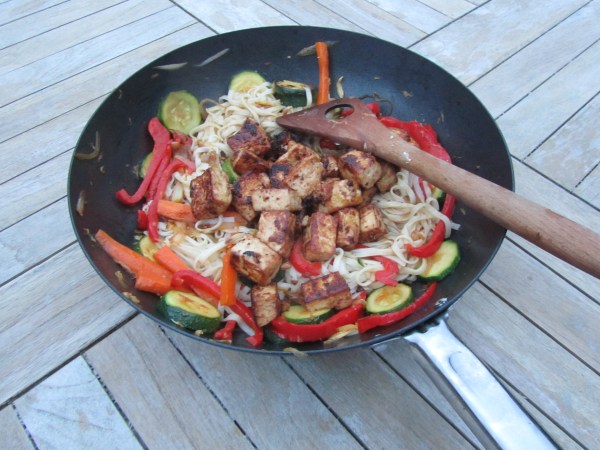 Miso marinated tofu with vegetable noodle stir fry@healthyfoodiebaby
