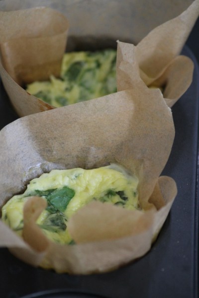 Crust free spinach and ricotta mini quiche @ healthy foodie baby