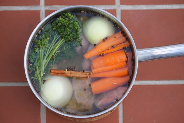 Poached chicken with freekeh@ healthyfoodiebaby2