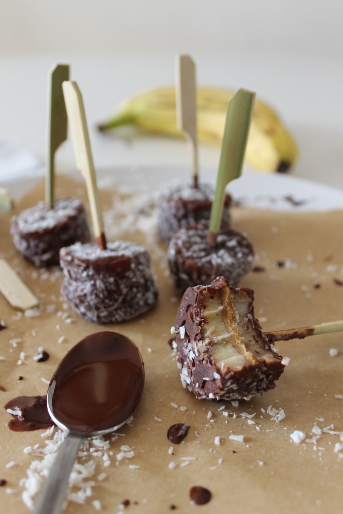 Frozen banana, peanut butter & chocolate bites @healthyfoodiebaby2