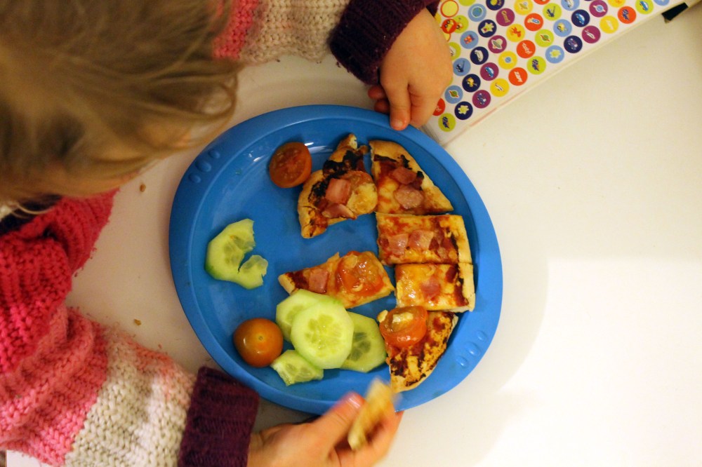 Pita Pizza @ healthyfoodiebaby